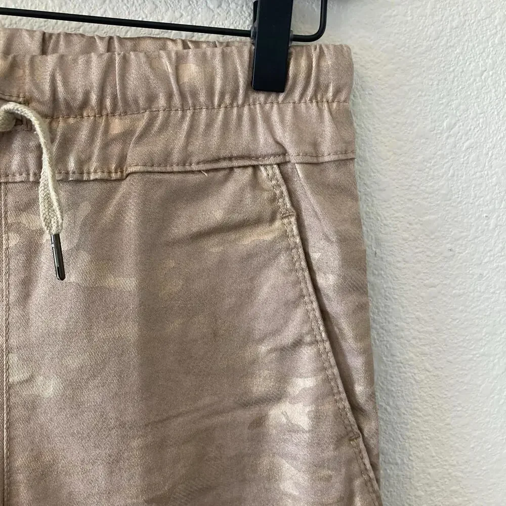 Bevy Flog Pants Size 25 Pull On Drawstring Camo Gold/Beige Shiny Metallic Chic - Picture 7 of 9